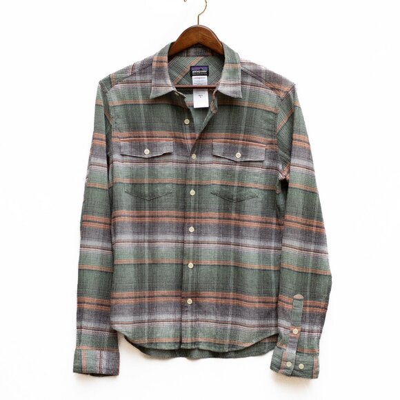 Patagonia Other - Patagonia Organic Cotton Shirt Men’s XS Green Plaid Long Sleeve Crinkle Look